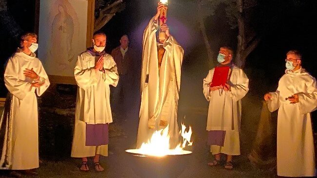 Easter Vigil Fire on Tepeyac - 2021