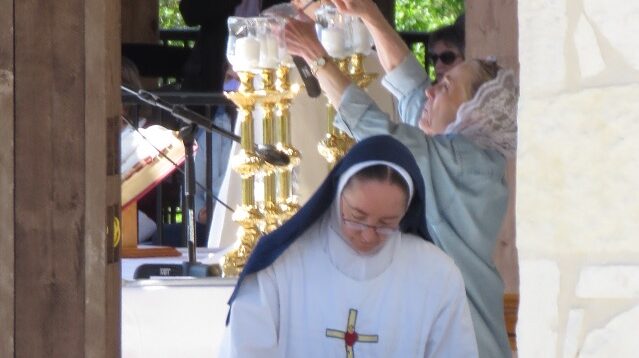 Mass Preparations