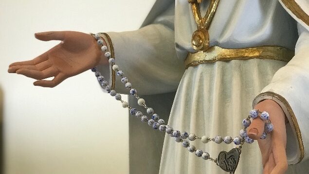Our Lady of Fatima Statue - Rosary